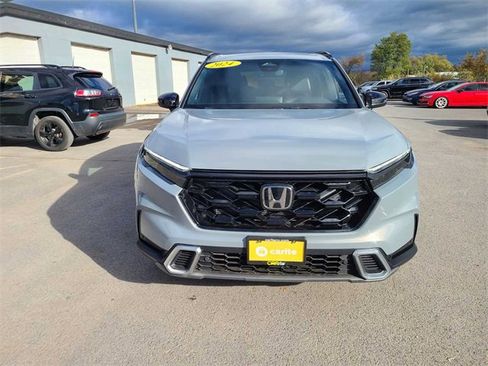 Used 2024 Honda CR-V Sport Touring image 3