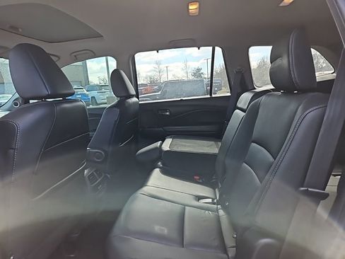 Used 2022 Honda Pilot Special Edition image 15