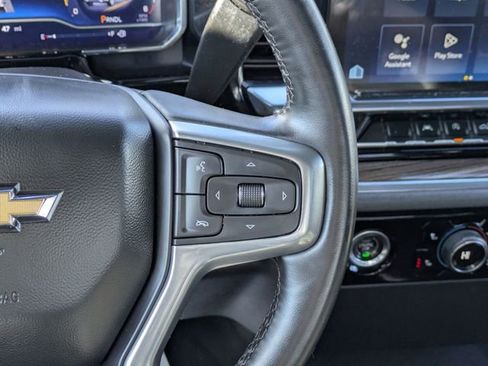 Used 2023 Chevrolet Silverado 1500 LT image 17