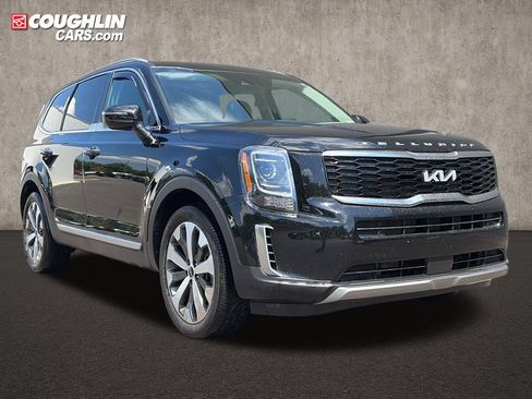 Used 2022 Kia Telluride S AWD/4WD image 1