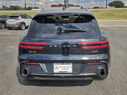 Used 2025 Genesis GV70 2.5T image 6