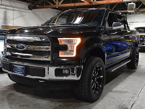 Used 2015 Ford F150 Lariat w/ Equipment Group 502A Luxury AWD/4WD image 3