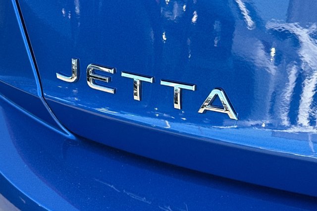 Used 2024 Volkswagen Jetta SE FWD image 29