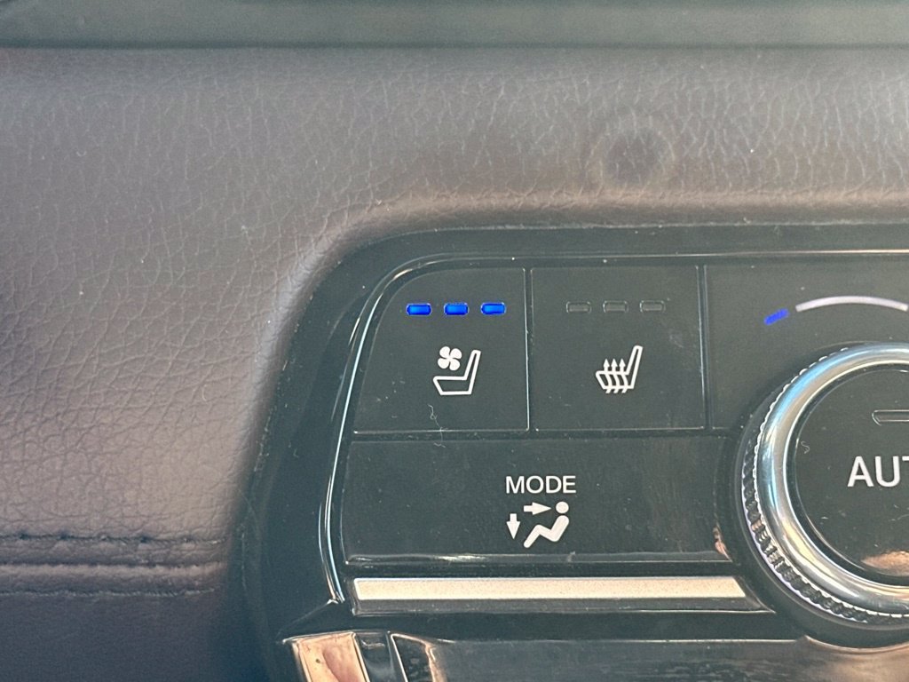 Used 2024 Honda Pilot Elite image 7