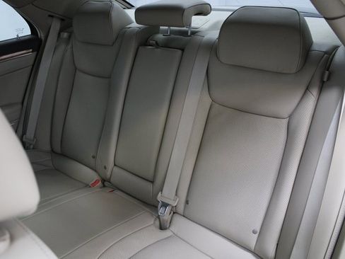 Used 2014 Chrysler 300 C w/ Beats Audio Group image 20