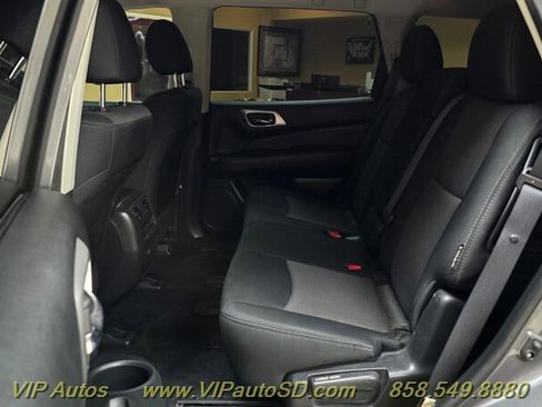 Used 2020 Nissan Pathfinder SV AWD/4WD image 20