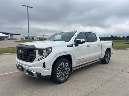 Used 2024 GMC Sierra 1500 Denali Ultimate AWD/4WD image 1