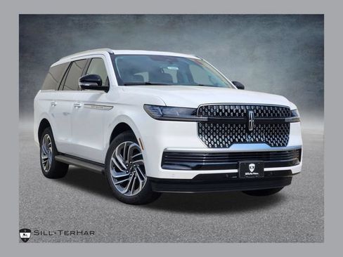 New 2027 Lincoln Navigator Premiere AWD/4WD image 1