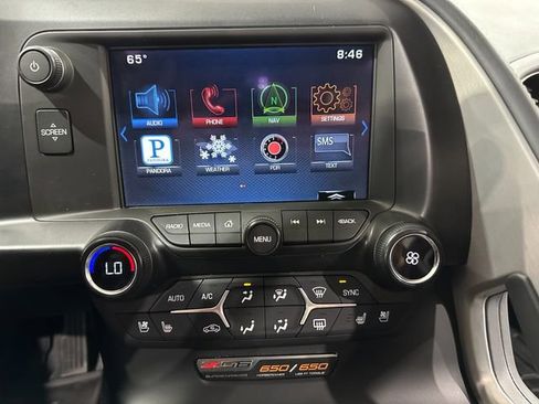 Used 2015 Chevrolet Corvette Z06 w/ 3LZ Preferred Equipment Group RWD image 15