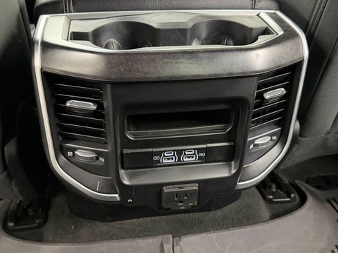 Used 2022 RAM 1500 Big Horn AWD/4WD image 22