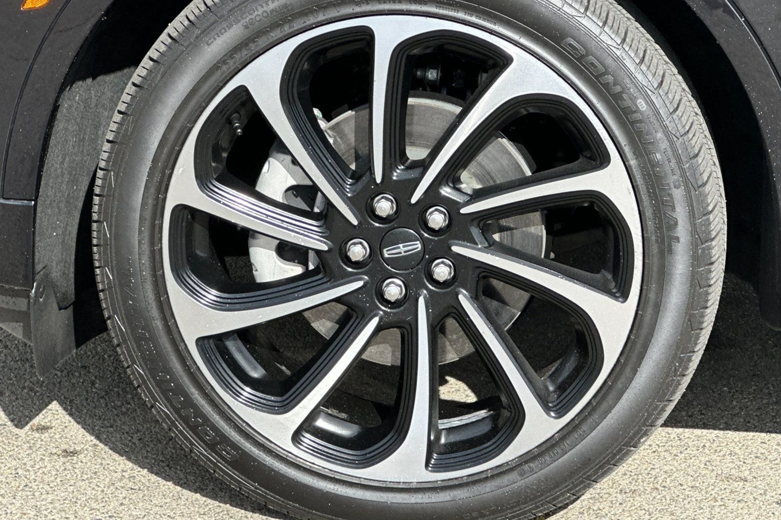 Used 2024 Lincoln Nautilus Black Label AWD/4WD image 39