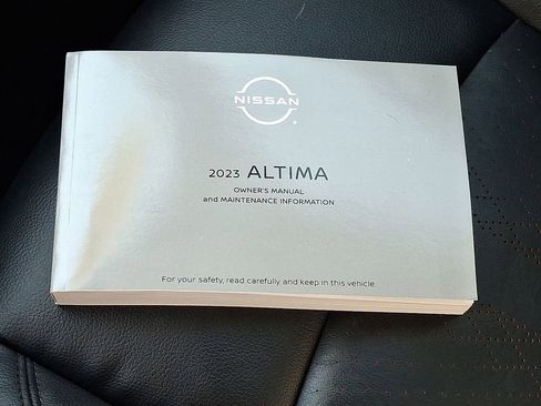 Used 2023 Nissan Altima 2.5 SR w/ SR Premium Package AWD/4WD image 26