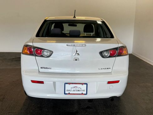 Used 2017 Mitsubishi Lancer ES FWD image 5