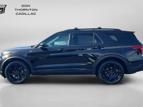 Used 2023 Ford Explorer ST-Line w/ Class IV Trailer Tow Package AWD/4WD image 2