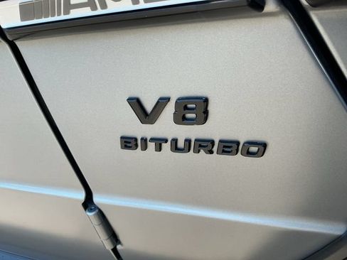 Used 2016 Mercedes-Benz G 63 AMG 4MATIC image 32