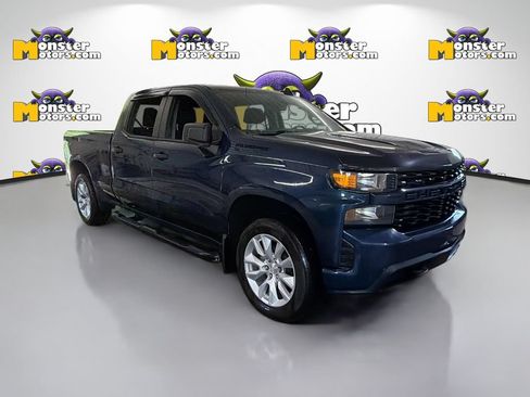 Used 2021 Chevrolet Silverado 1500 Custom w/ LPO, Dark Essentials Package AWD/4WD image 3