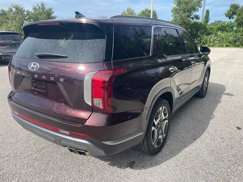 Used 2025 Hyundai Palisade SEL FWD image 2