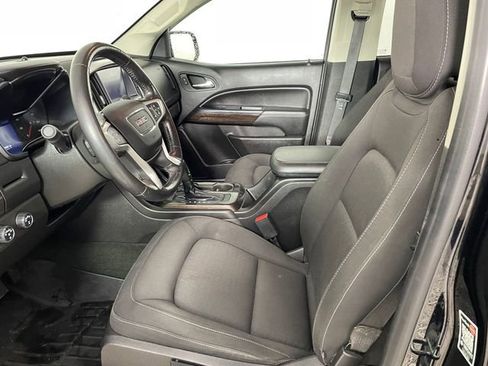 Certified 2017 GMC Canyon SLE w/ SLE Convenience Package image 2