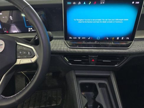 Used 2025 Volkswagen Tiguan S AWD/4WD image 6