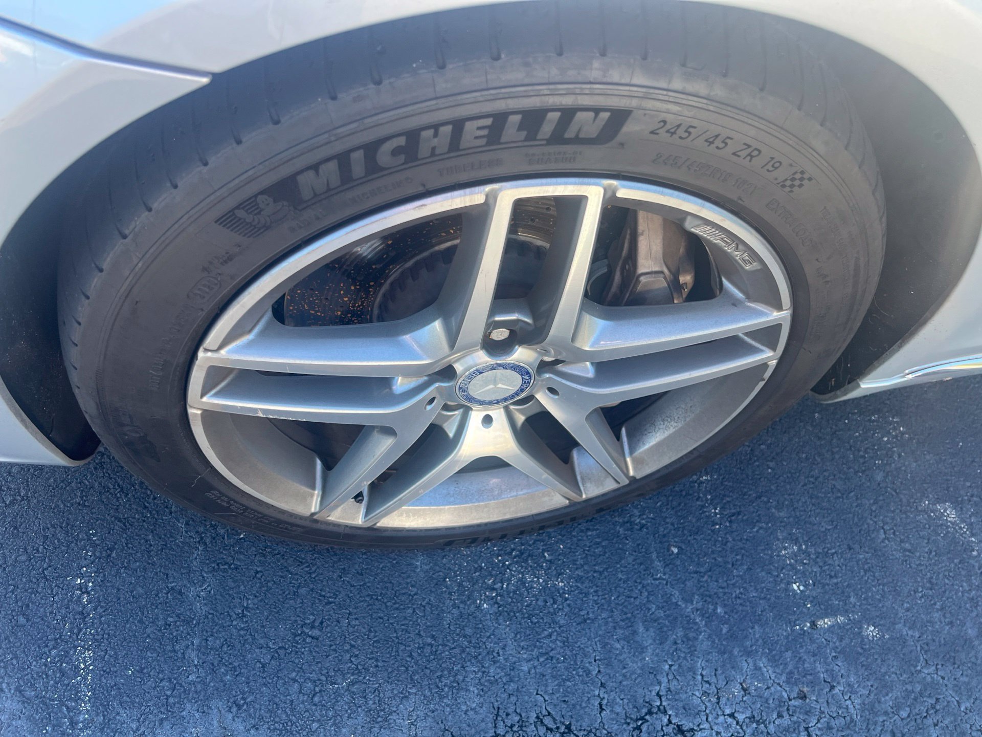 Used 2017 Mercedes-Benz S 550 Sedan w/ Premium Package image 8