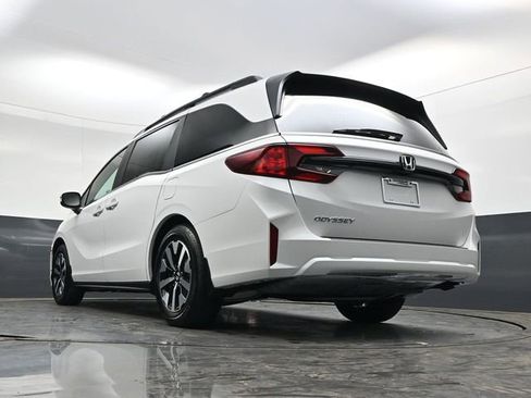 New 2026 Honda Odyssey EX-L image 32