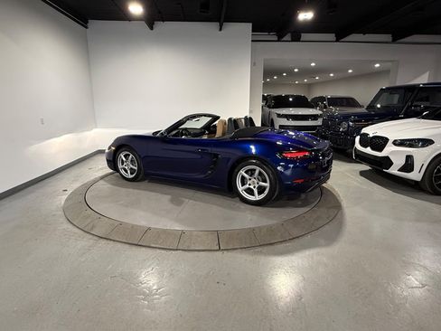 Used 2022 Porsche 718 Boxster image 21