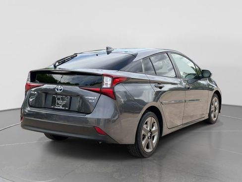 Used 2022 Toyota Prius XLE FWD image 4
