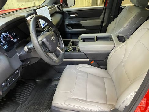 Used 2026 Toyota Tundra Limited w/ Power Package AWD/4WD image 22