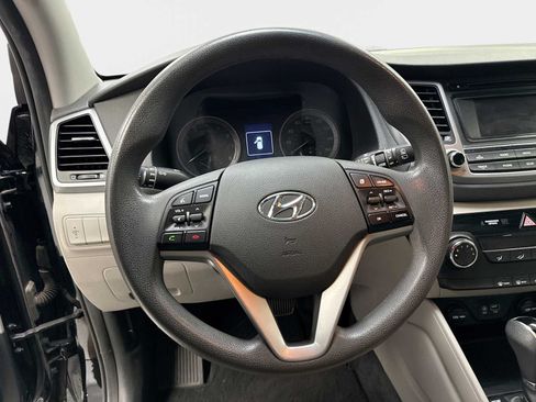 Used 2017 Hyundai Tucson SE FWD image 11