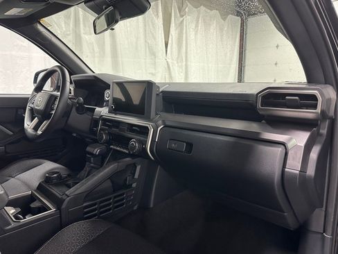 Used 2025 Toyota 4Runner SR5 image 60