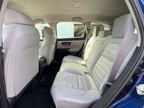 Used 2018 Honda CR-V LX image 11
