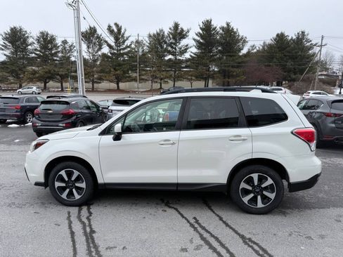 Used 2018 Subaru Forester 2.5i Premium AWD/4WD image 9