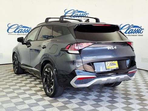 Used 2024 Kia Sportage SX FWD image 2