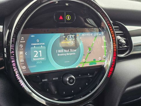 Used 2023 MINI Cooper S image 29