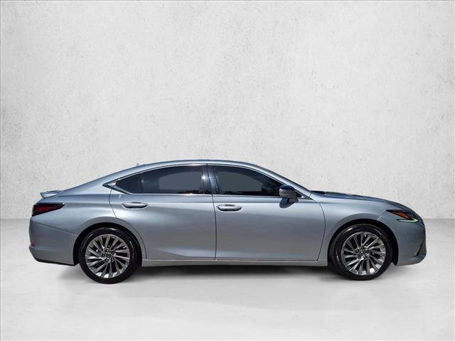 Certified 2023 Lexus ES 350 Ultra Luxury w/ Accessory Package (Z2) FWD image 4