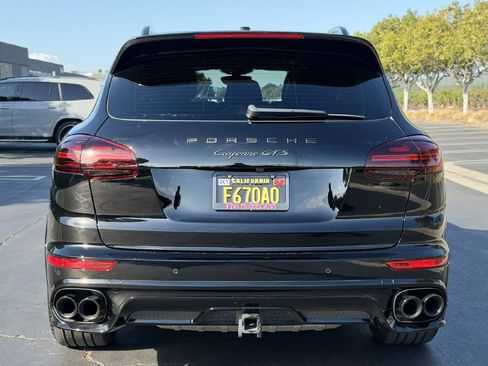 Used 2017 Porsche Cayenne GTS AWD/4WD image 6