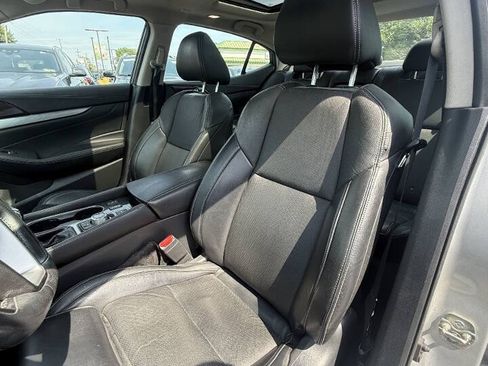 Used 2017 Nissan Maxima 3.5 SL FWD image 13