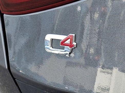 Used 2022 Alfa Romeo Stelvio Veloce image 37