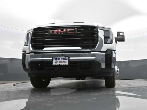 New 2025 GMC Sierra 3500 Pro w/ Convenience Package image 37