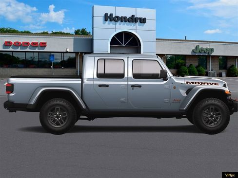 New 2025 Jeep Gladiator Mojave image 9