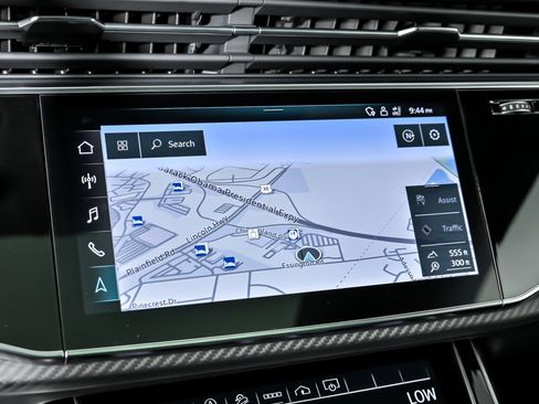 Used 2023 Audi RS Q8 4.0T quattro image 34