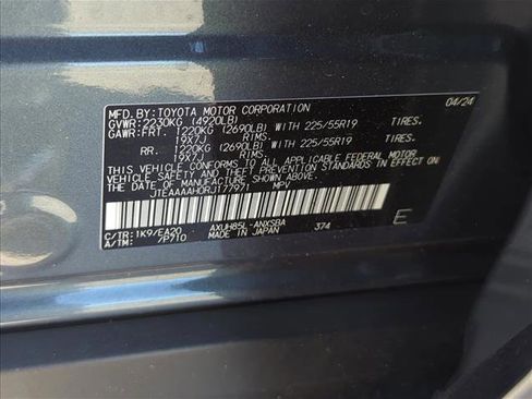 Used 2024 Toyota Venza Limited AWD/4WD image 26