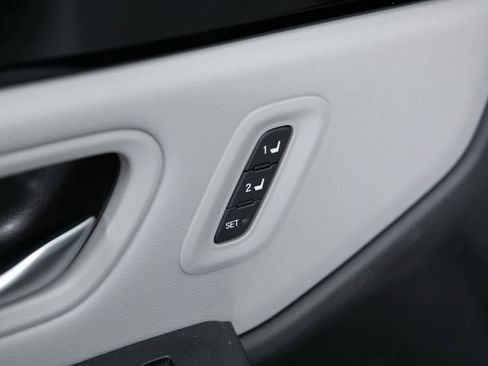 Used 2024 Honda Pilot EX-L image 19