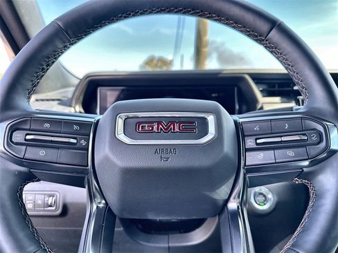 New 2026 GMC Terrain AT4 w/ Convenience Package III image 33