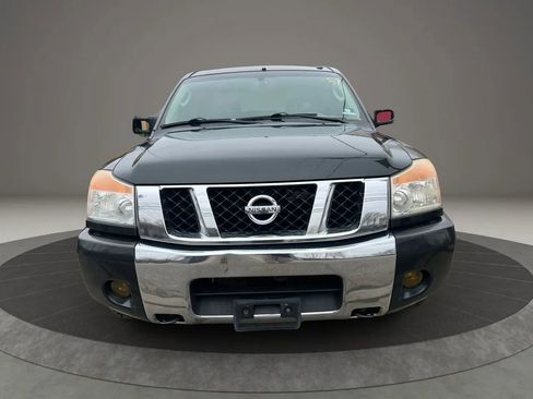 Used 2008 Nissan Titan LE w/ Tow Pkg image 2