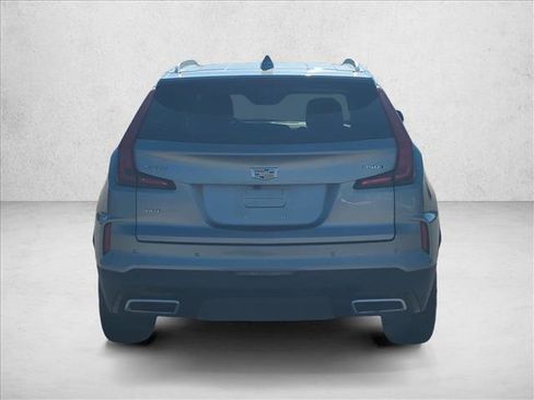 Used 2025 Cadillac XT4 Premium Luxury image 7
