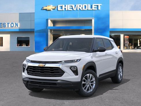 New 2026 Chevrolet TrailBlazer LS w/ LS Convenience Package AWD/4WD image 6