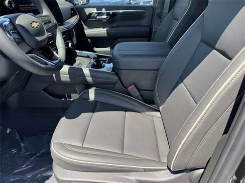 New 2025 Chevrolet Tahoe Premier image 12