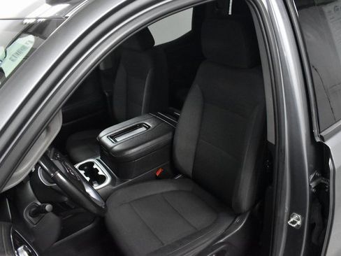 Used 2021 GMC Sierra 1500 Elevation image 12