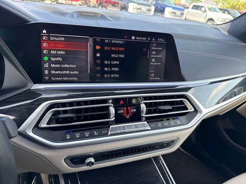 Used 2020 BMW X7 M50i AWD/4WD image 20